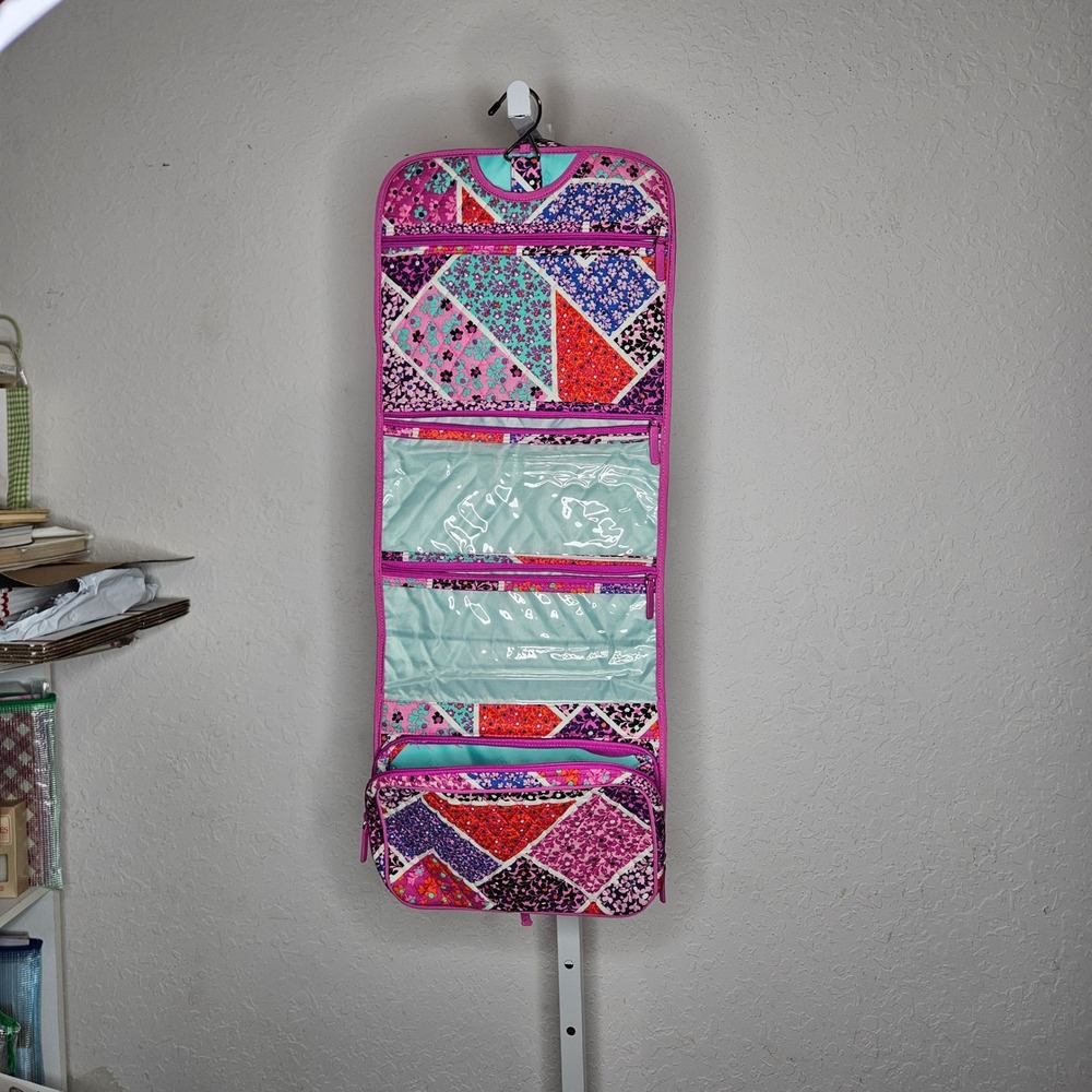 Vera Bradley Hanging Travel Organizer Quilted Floral Patchwork Pink Purple Bag - Picture 5 of 8